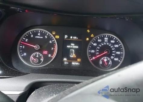 2021 Kia K5 Lxs z USA, uszkodzony, nr VIN 5XXG14J21MG062255